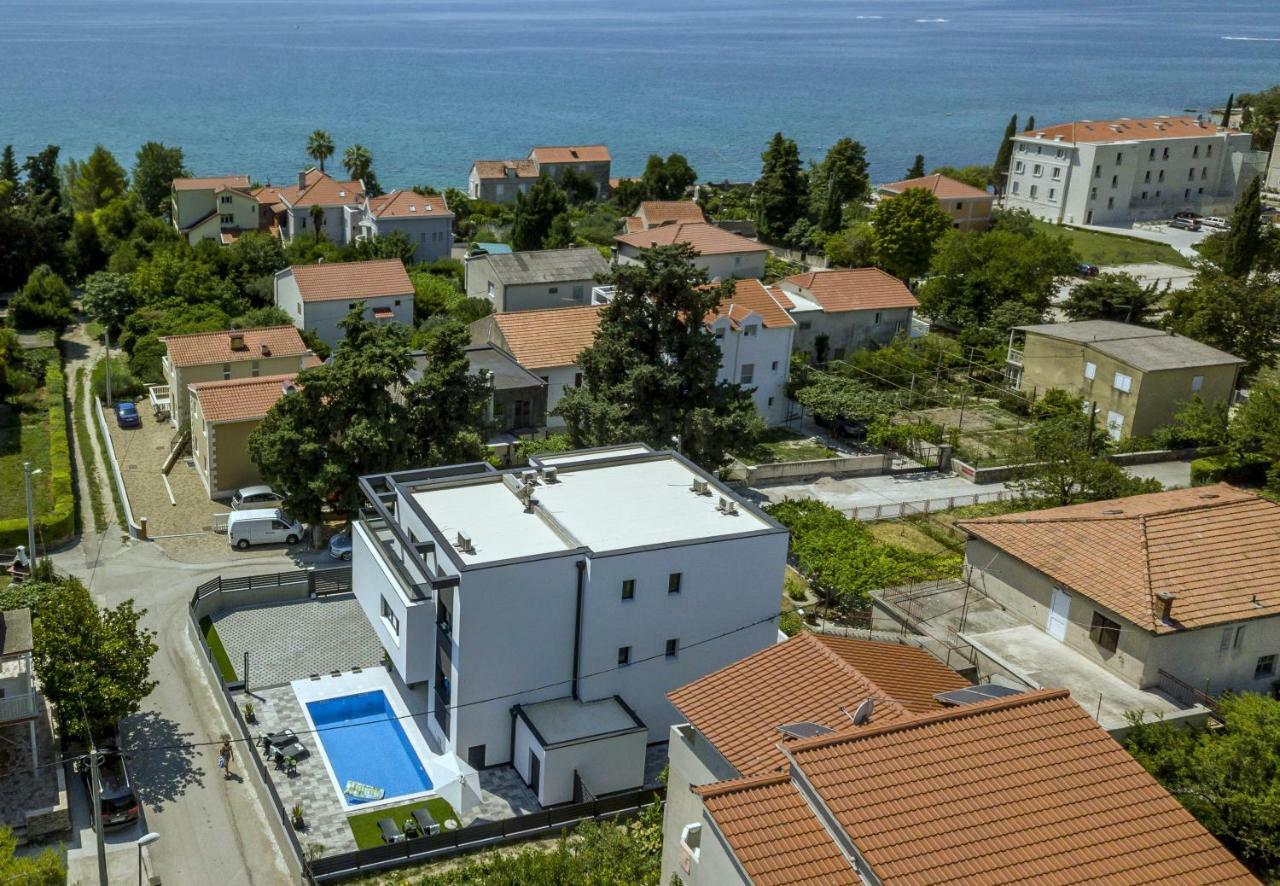 Villa Ema Kastela With Private Heated Pool Екстер'єр фото